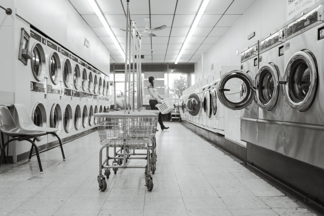 washing machine laundromat